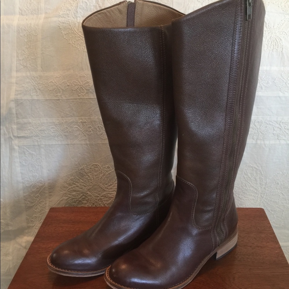 Like New - Lucchese Brown Side Zipper Riding Boot